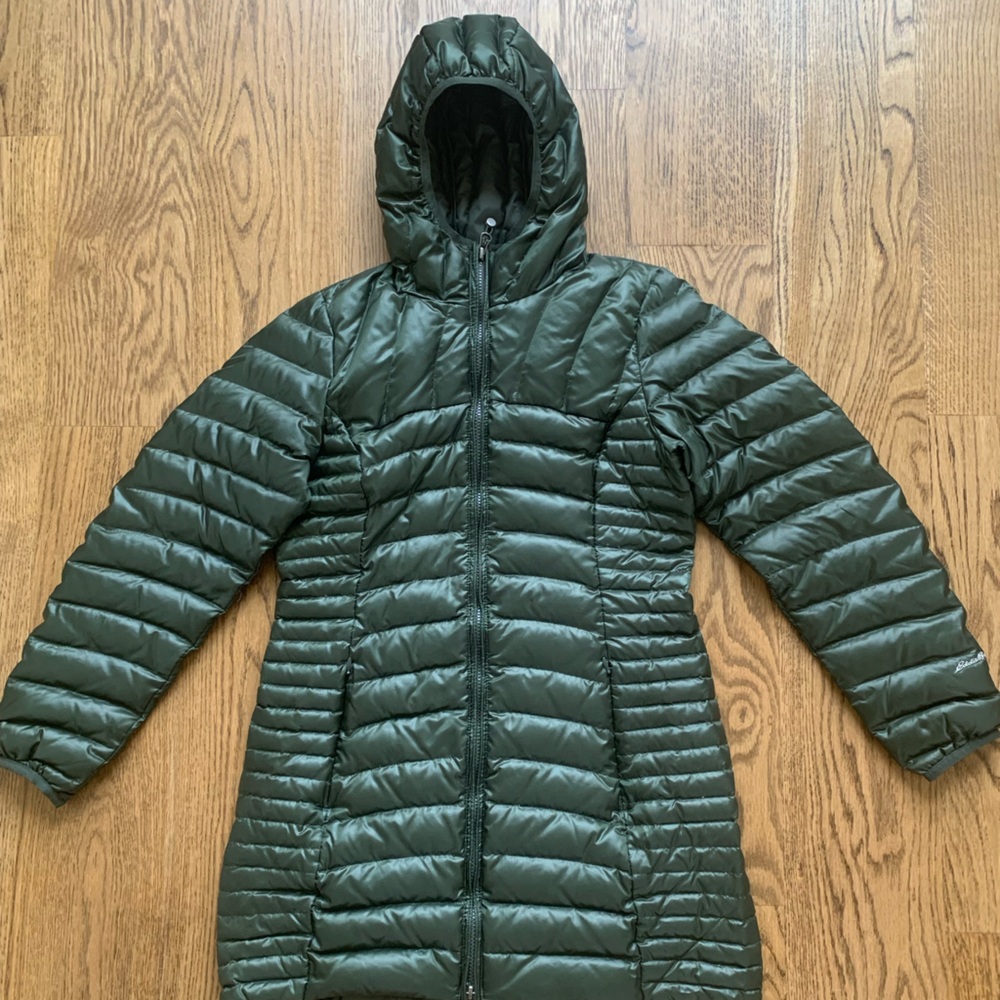 Eddie Bauer women’s down parka green excellent condition size SP